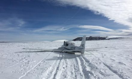 Cirrus: atterraggio di emergenza sulla neve